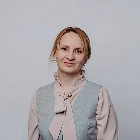 Илона Южакова