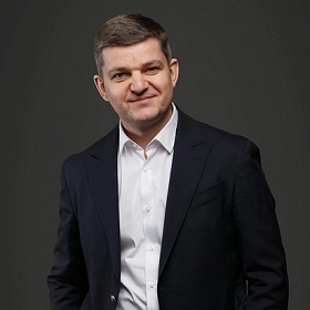 Роман Карманов